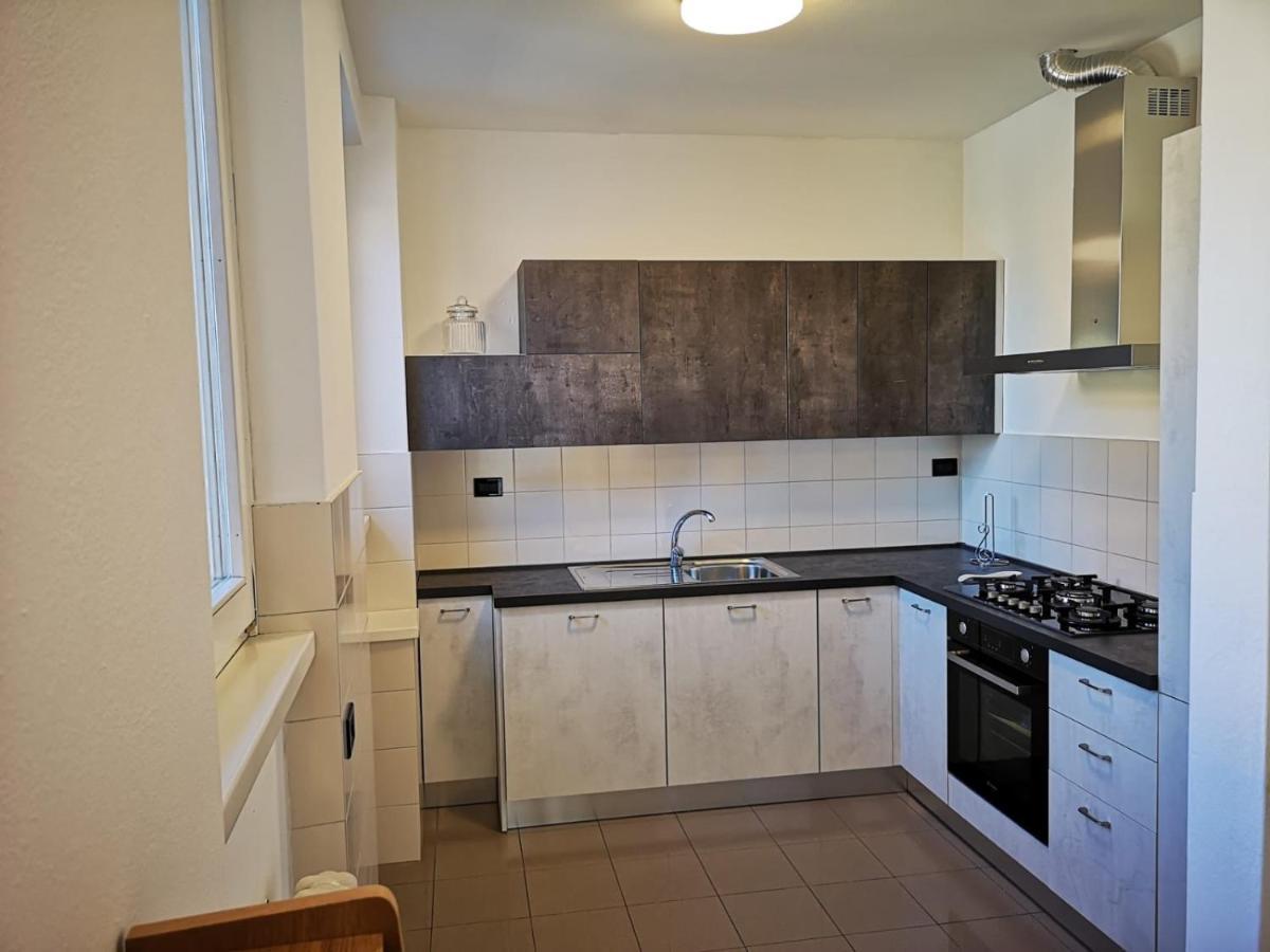 Residence Bmb Gravedona Bagian luar foto